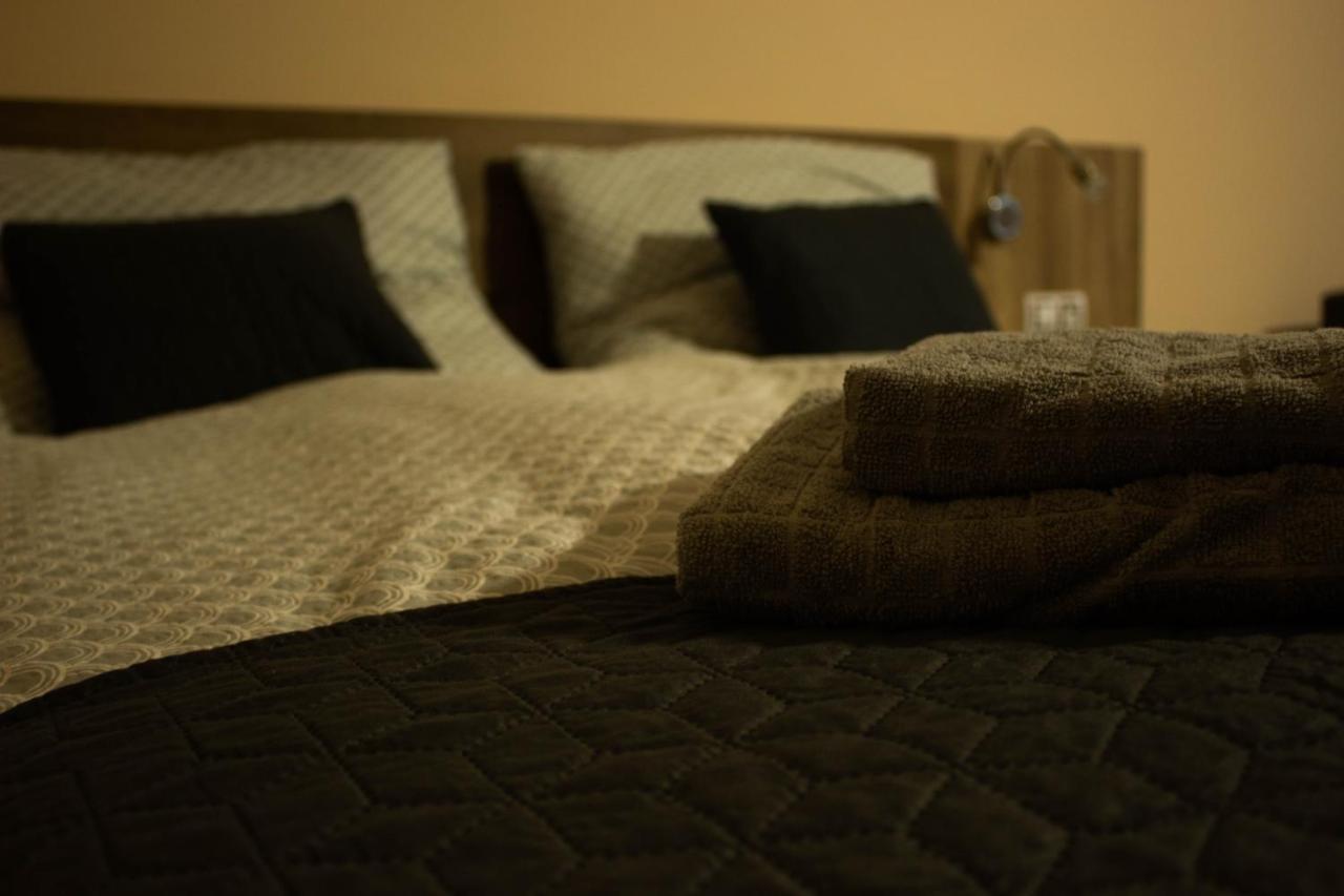 Apartmany Pilot Velka Hledsebe Eksteriør billede